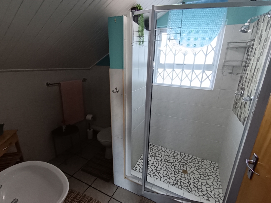 3 Bedroom Property for Sale in Wavecrest Eastern Cape